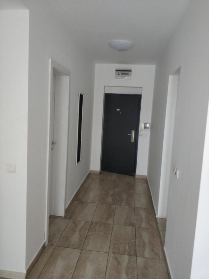 Zoleks Apartment Burgasz Kültér fotó