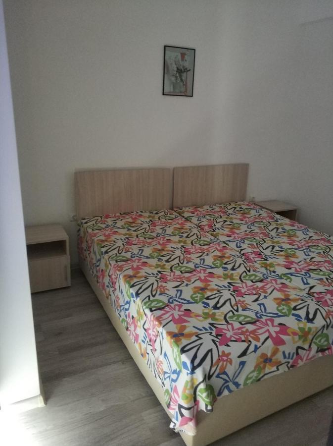 Zoleks Apartment Burgasz Kültér fotó